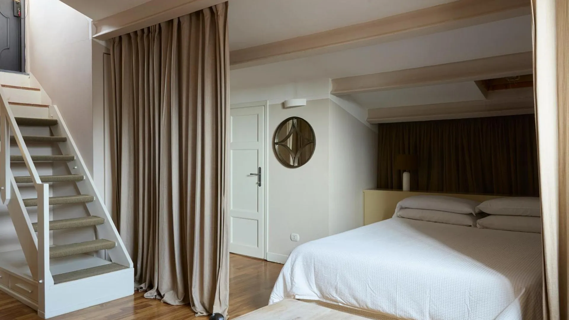 Terrazza - A Bella Vista Apartment - Luxury In Lucca Centro Italië
